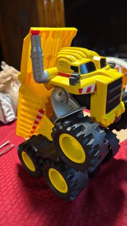 Roku truck. Toy that moves talk and dance