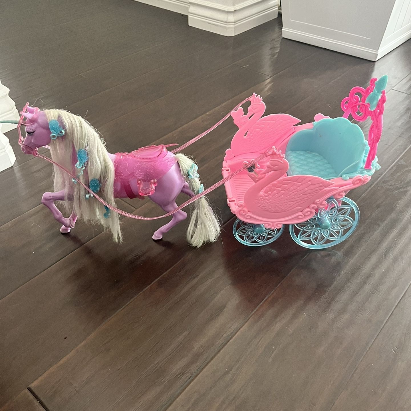 Barbie Swan Lake Barbie With Unicorn Horse Carriage Swan Lake