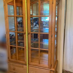 China Cabinet (Hutch) 