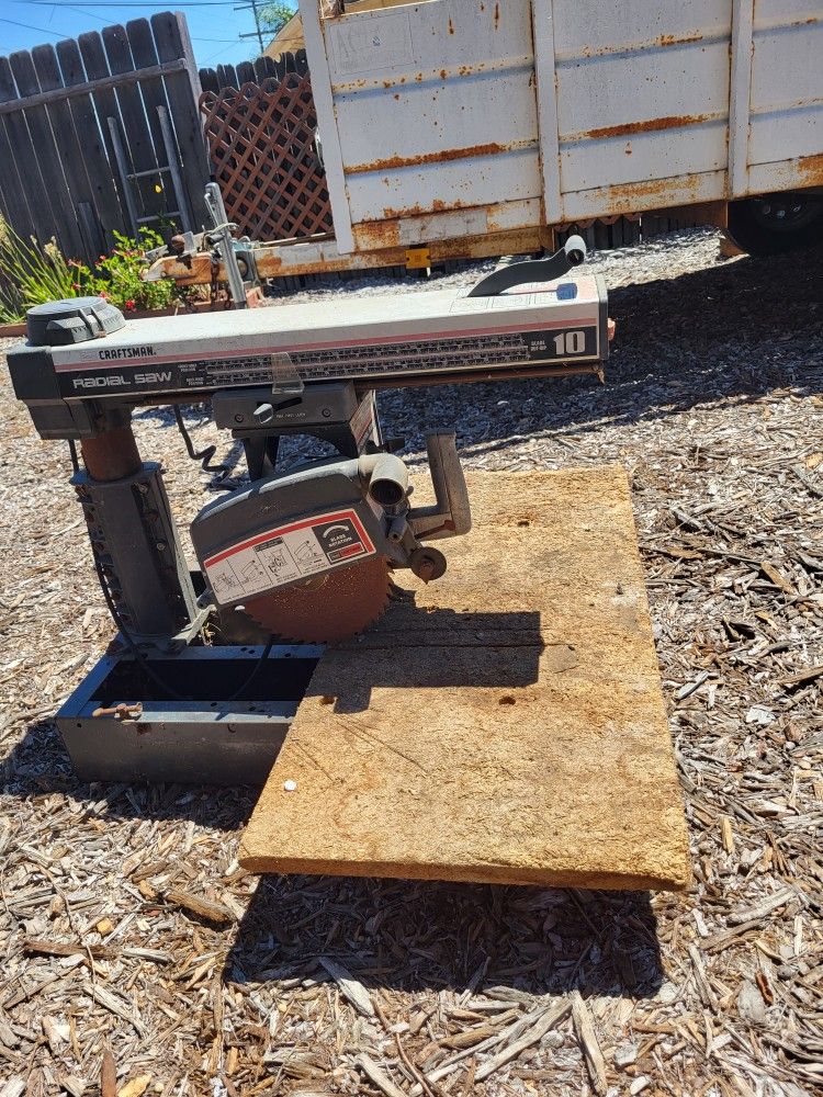 Radial Arm Saw