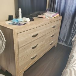 Drawers And Side Table Set