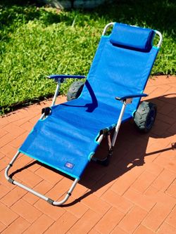 Sports 2-in-1 Beach Day Lounger and Cargo Cart