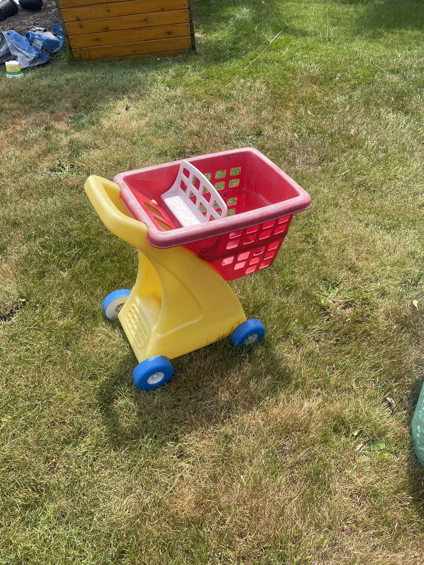 Free! Water Table Or Pushcart Or Both