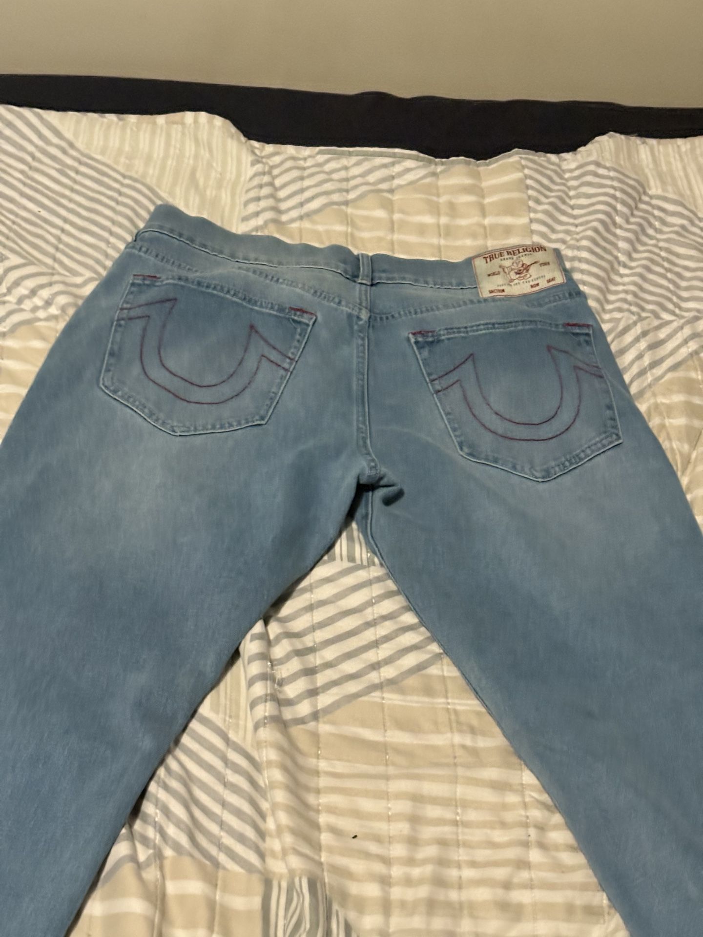 True RELIGION Light Blue The Size 33