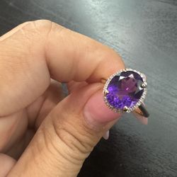 Rose Gold Ring With Amethyst 