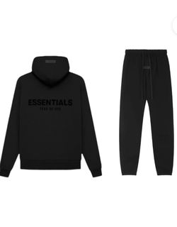 Essentials Set