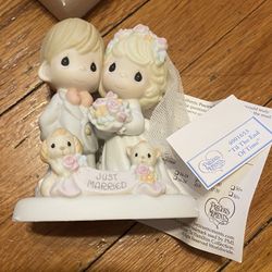 Precious Moments Bride And Groom Figurine
