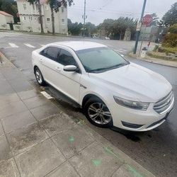 2013 Ford Taurus