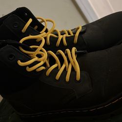 Doc Marten Combs