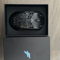 Finalmouse UltralightX Phantom Wireless Mouse Lion