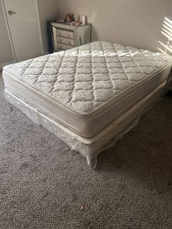 Pillow Top Bed Sets Thursday Morning Pickup Only