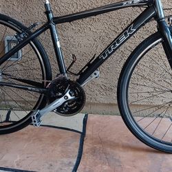TREK BICYCLE  7.3FX