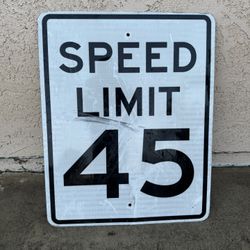 Speed Limit 45 Sign