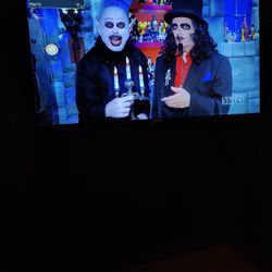 $40**Toshiba 40" TV