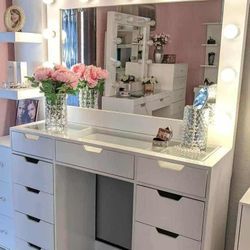 vanity for makeup
