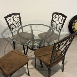 Dining Table With 4 Chairs