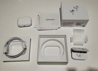 1:1 Apple AirPods Pro 2  with Charging Case