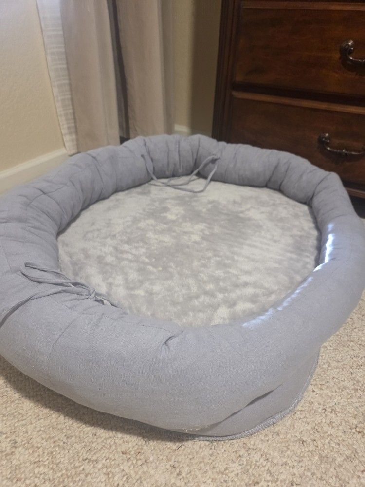 Large Dog Bed-new