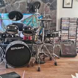 ROLAND V DRUM + Amp