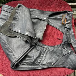 First Classics Brand Black Leather Men’s Chaps Size L