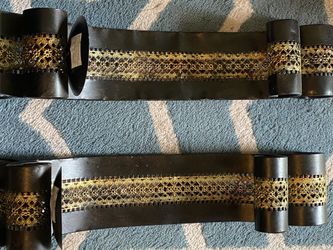 Home Decoration set ask 20.00 used normal