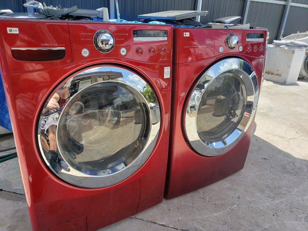 LG RED WASHER AND ELECTRIC DRYER SUPERCAPACITY