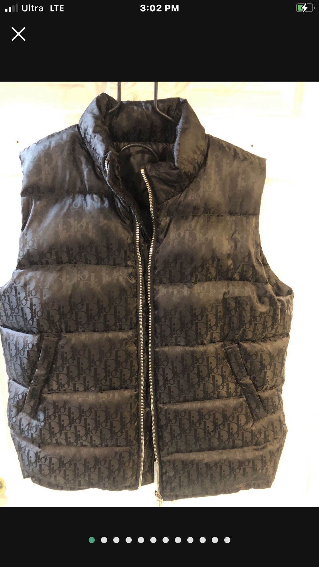 Black Dior Vest.     Xs,s,m,l
