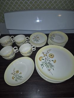 Taylor Smith Taylor - SHASTA DAISY- Serves 8