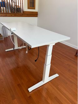 Herman Miller Renew Motorized Sit to Stand Desk