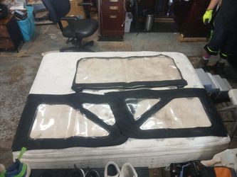 Jeep wrangler soft top windows