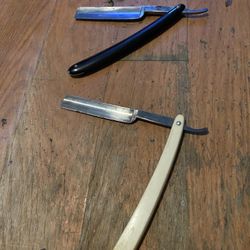 Antique Straight Razors 