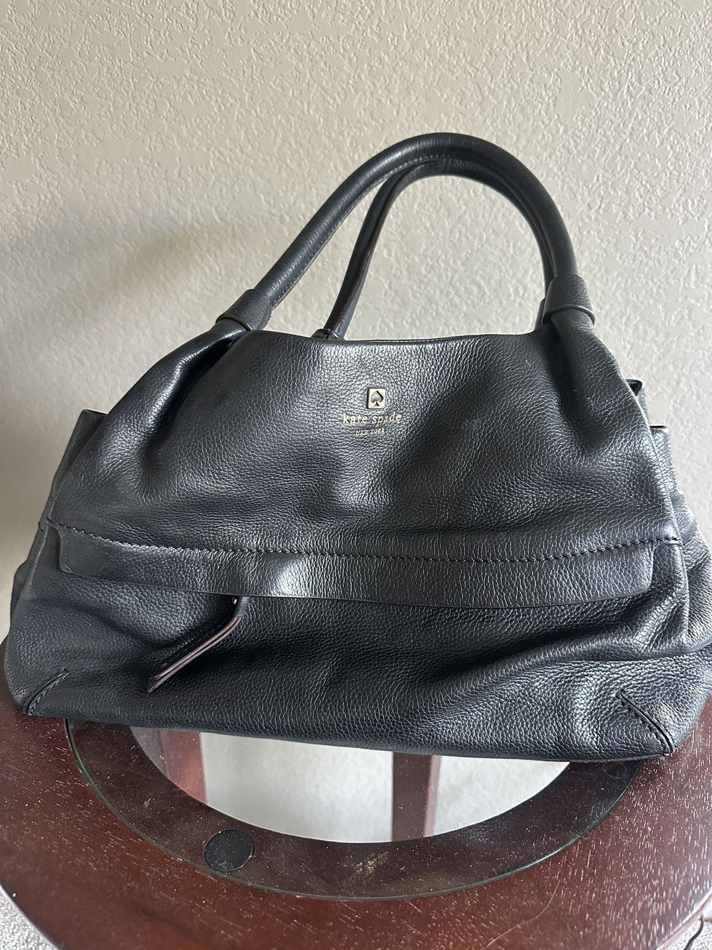 Kate Spade women’s shoulder handbag
