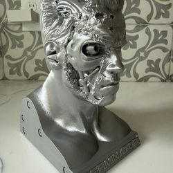 3D Printed Terminator T-800 Realistic Bust – Arnold Schwarzenegger Statue