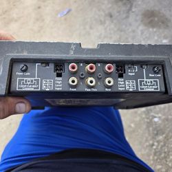 Rockford Fosgate Amp