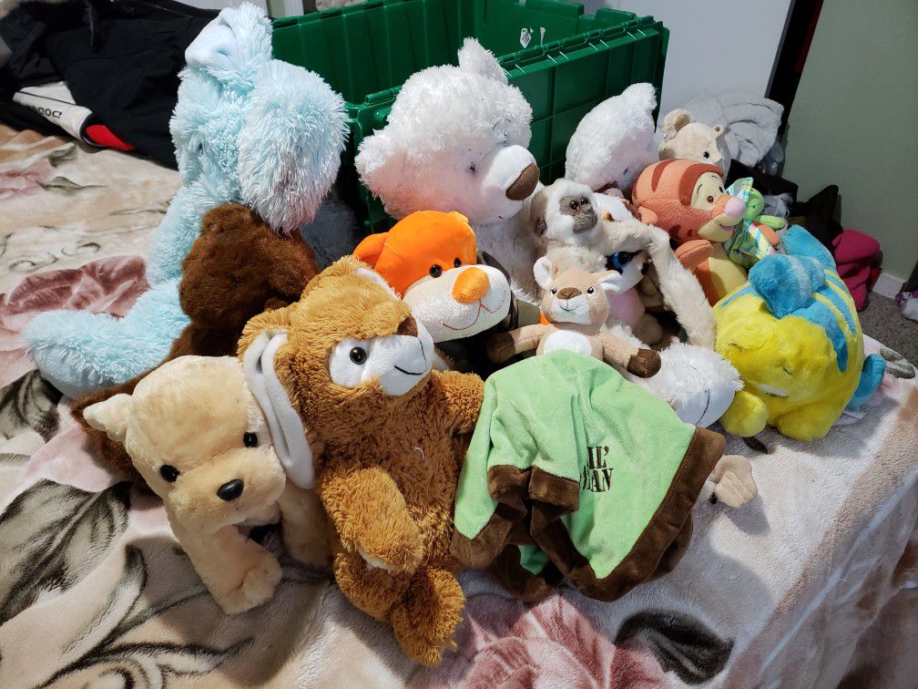 Large lot of stuffed animals