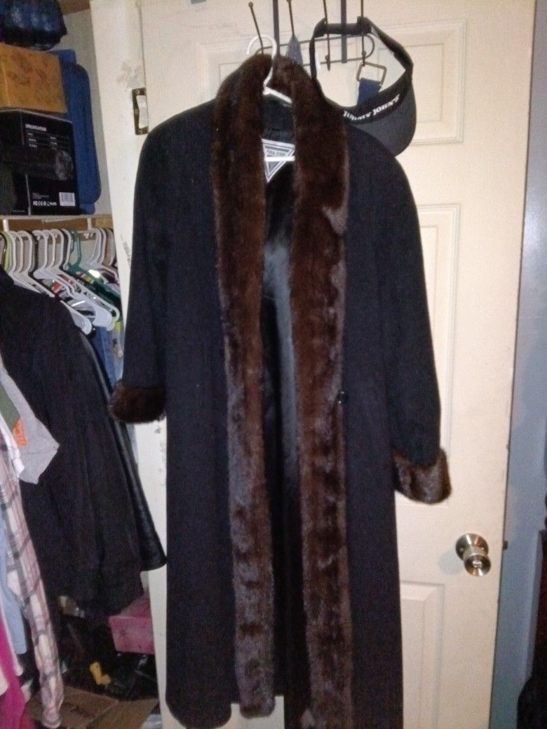 MARVIN RICHARDS SIZE 8 TRENCH COAT