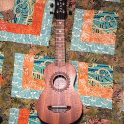 Luna Soprano Ukulele