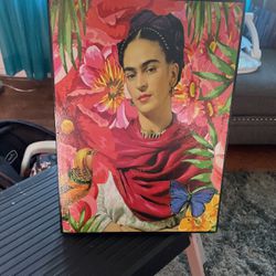 Frida Painting 