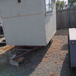 Traila Pequeña Para Storage  Con Luz