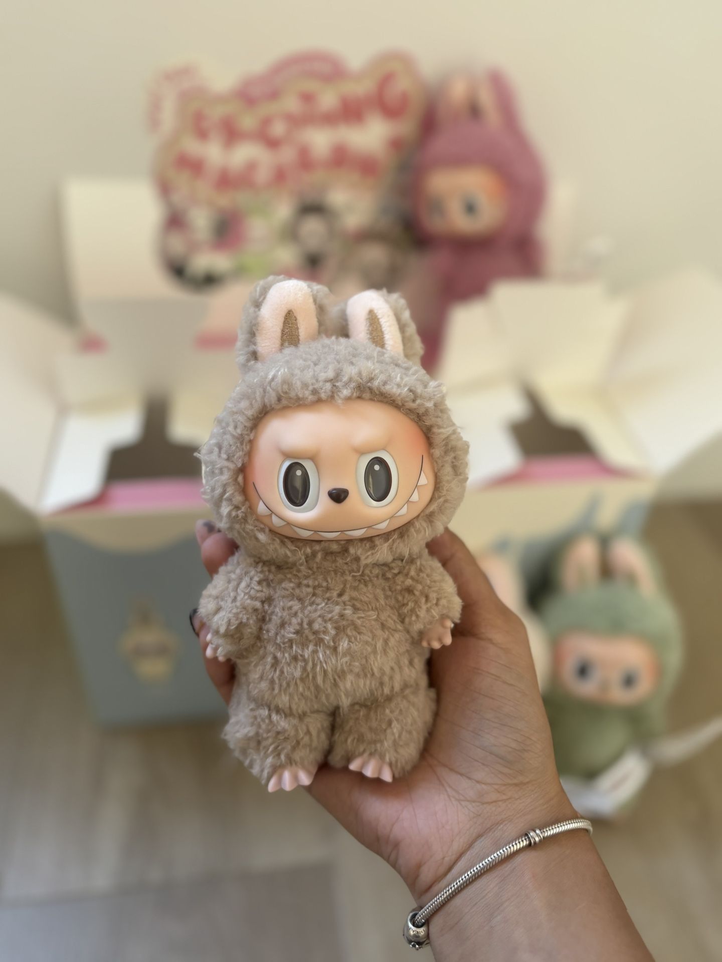 Toffee Labubu Exciting Macaron Series
