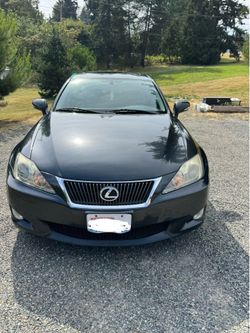 Lexus is250