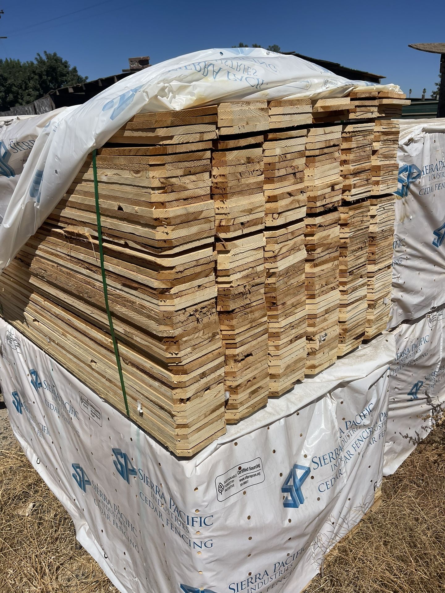 312 PIECES $900 COVERS 200 FEET