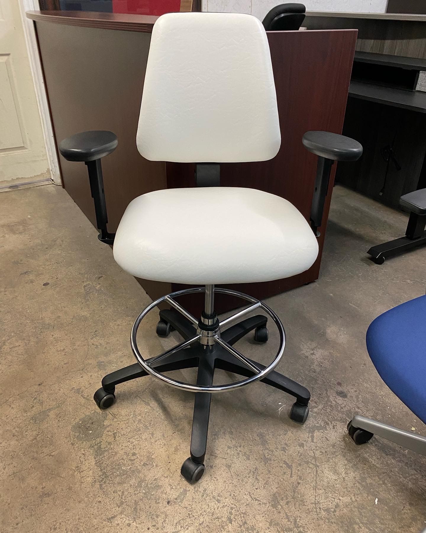 Via Dauphin Ergonomic Office Chair