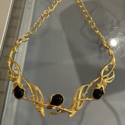 Elegant Antique Necklace 