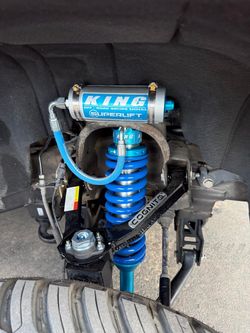 King Off-Road Shocks Superlift Edition Coilover
