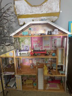 Dollhouse