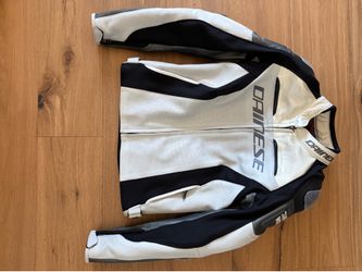 Dainese Custom Works Ladies Leather Jacket  NWT Size 42