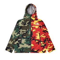 Supreme The North Face Split 3 Ply Gore-Tex  Sz Xl
