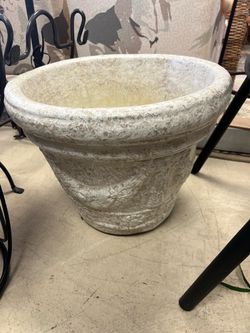 Large Cream Stone-Look Planter Pot