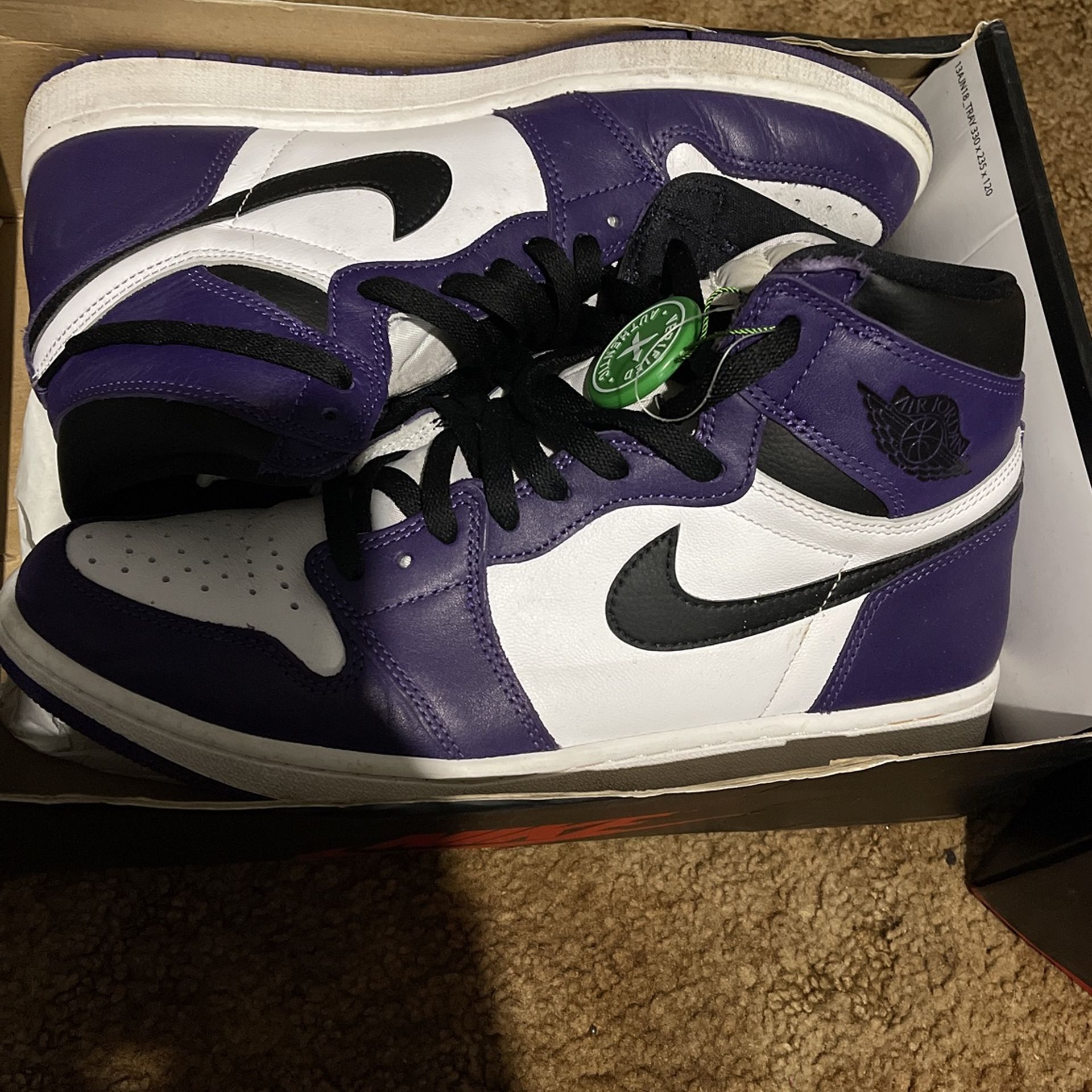 Jordan Retro Ones Purple Authentic 